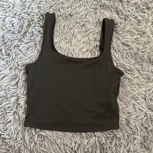 black tank top